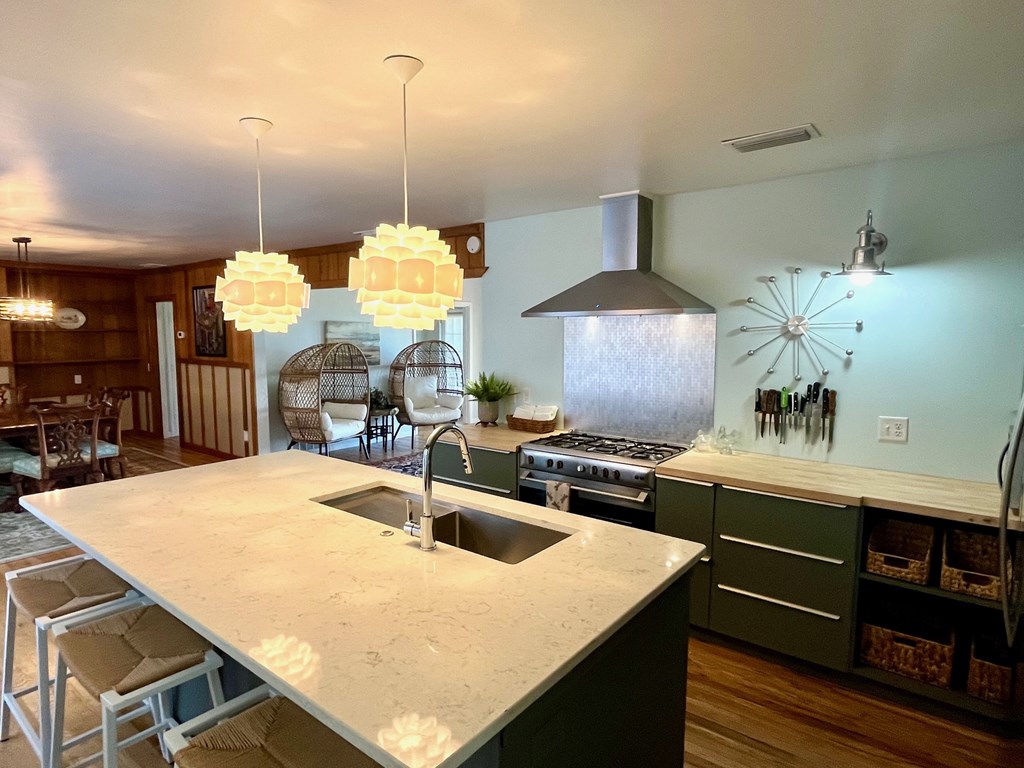  for additional photo 20